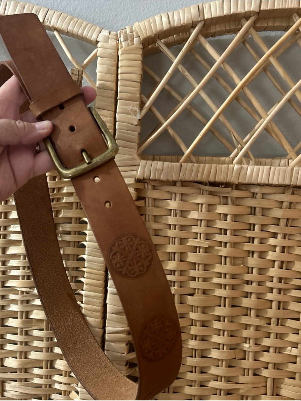 Genuine Leather Circular Design Pattern Made In India Ladies Belt Size Med